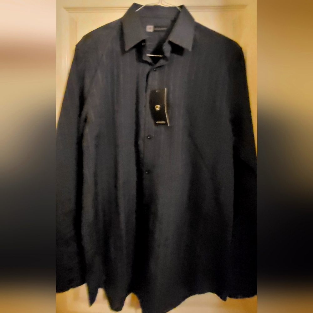 XL Level10 button down long-sleeved shirt